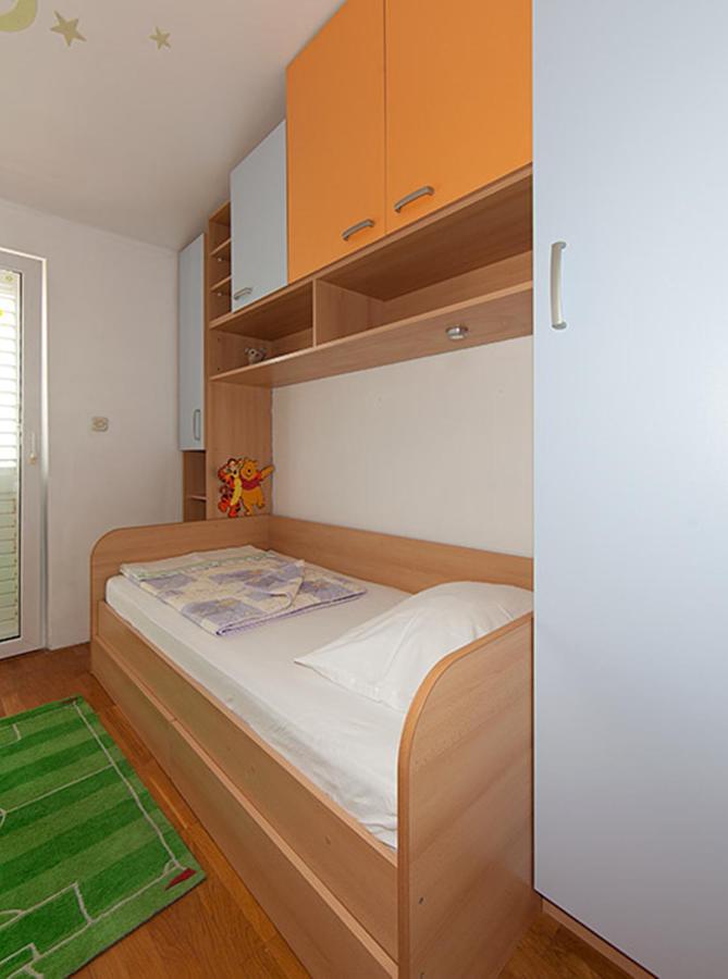 Apartments Zorica Tučepi Exteriör bild