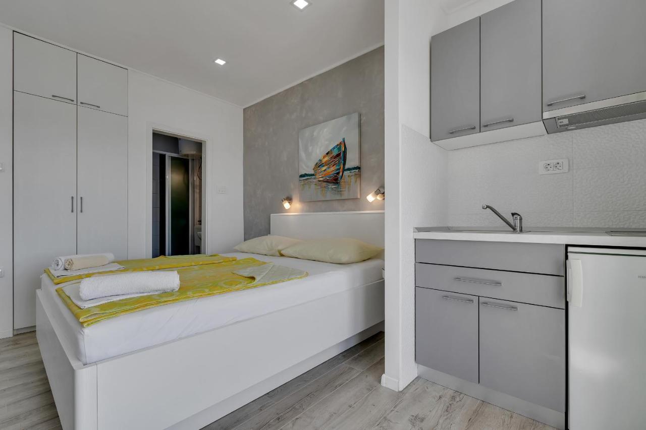 Apartments Zorica Tučepi Exteriör bild
