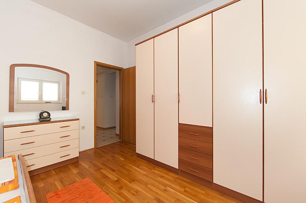 Apartments Zorica Tučepi Exteriör bild